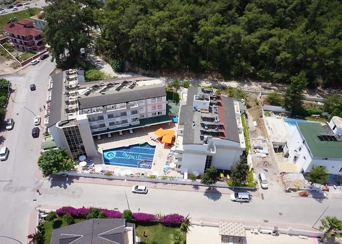 Viking Express Hotel 4* Κεμέρ