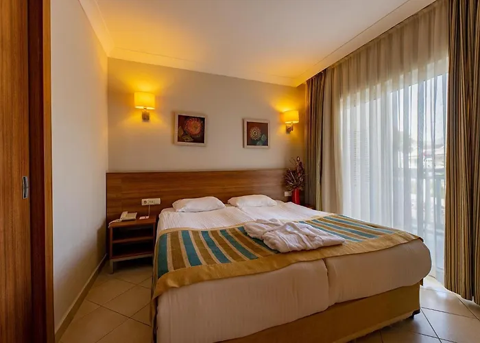 Viking Express Hotel Κεμέρ