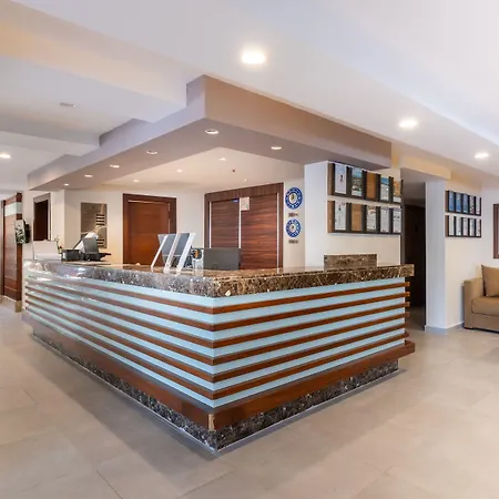 Viking Express Hotel Ξενοδοχείο με διαμερίσματα Κεμέρ