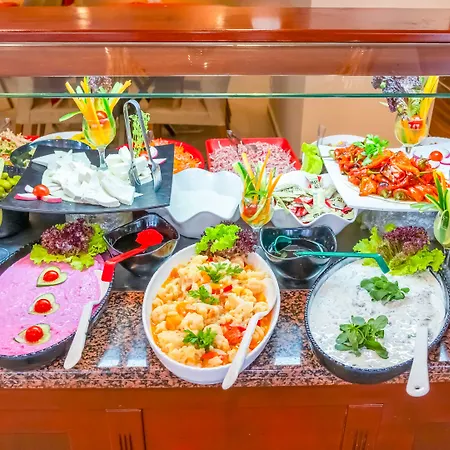 Viking Express Hotel 4*