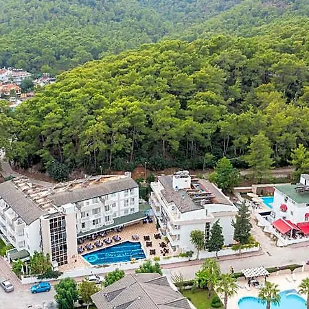 Viking Express Hotel 4* Κεμέρ
