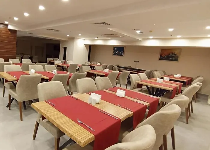 Viking Express 4* קמר