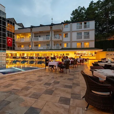 Viking Express Aparthotel 4*
